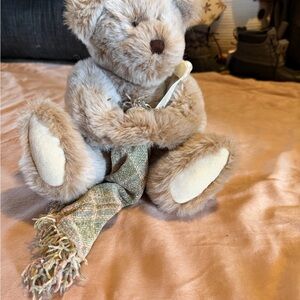 Adorable Boyd’s Bear